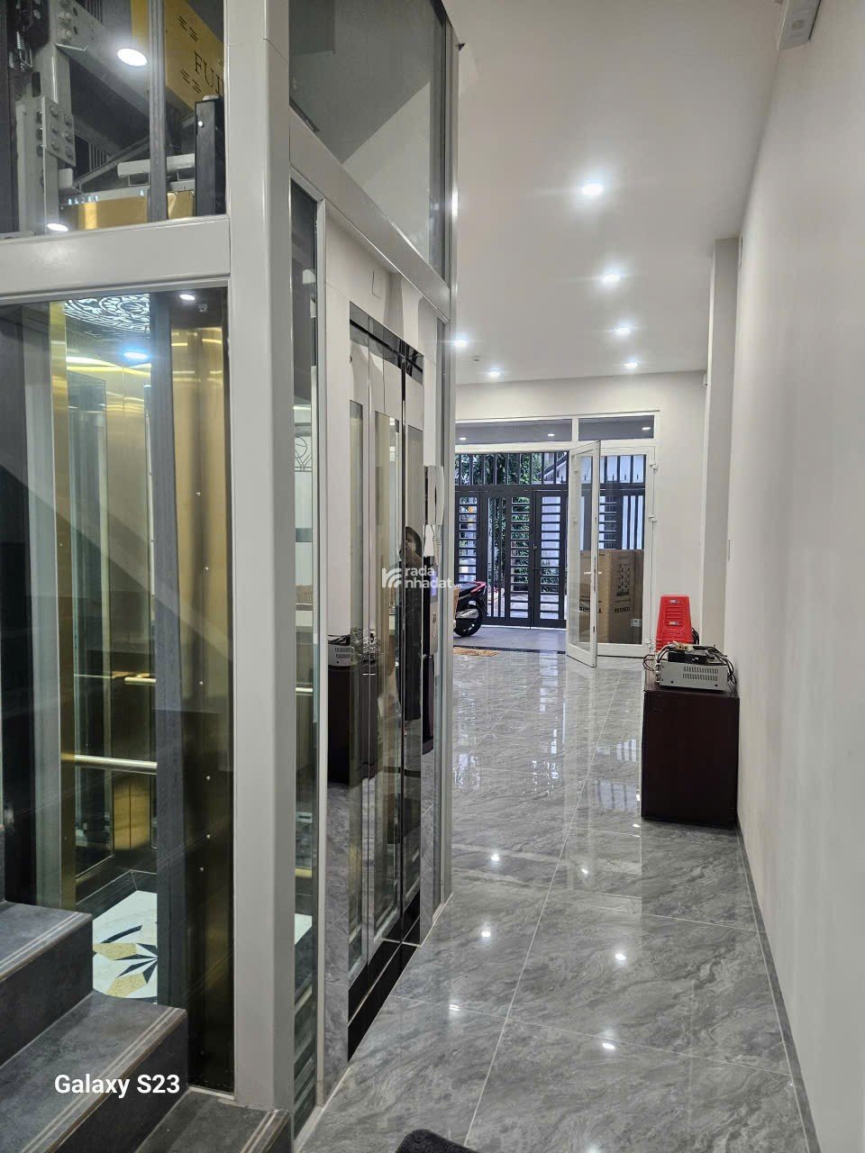 VP. Căn hộ DV cao cấp. Thang máy. Khu vực An ninh. Thuận tiện đi lại