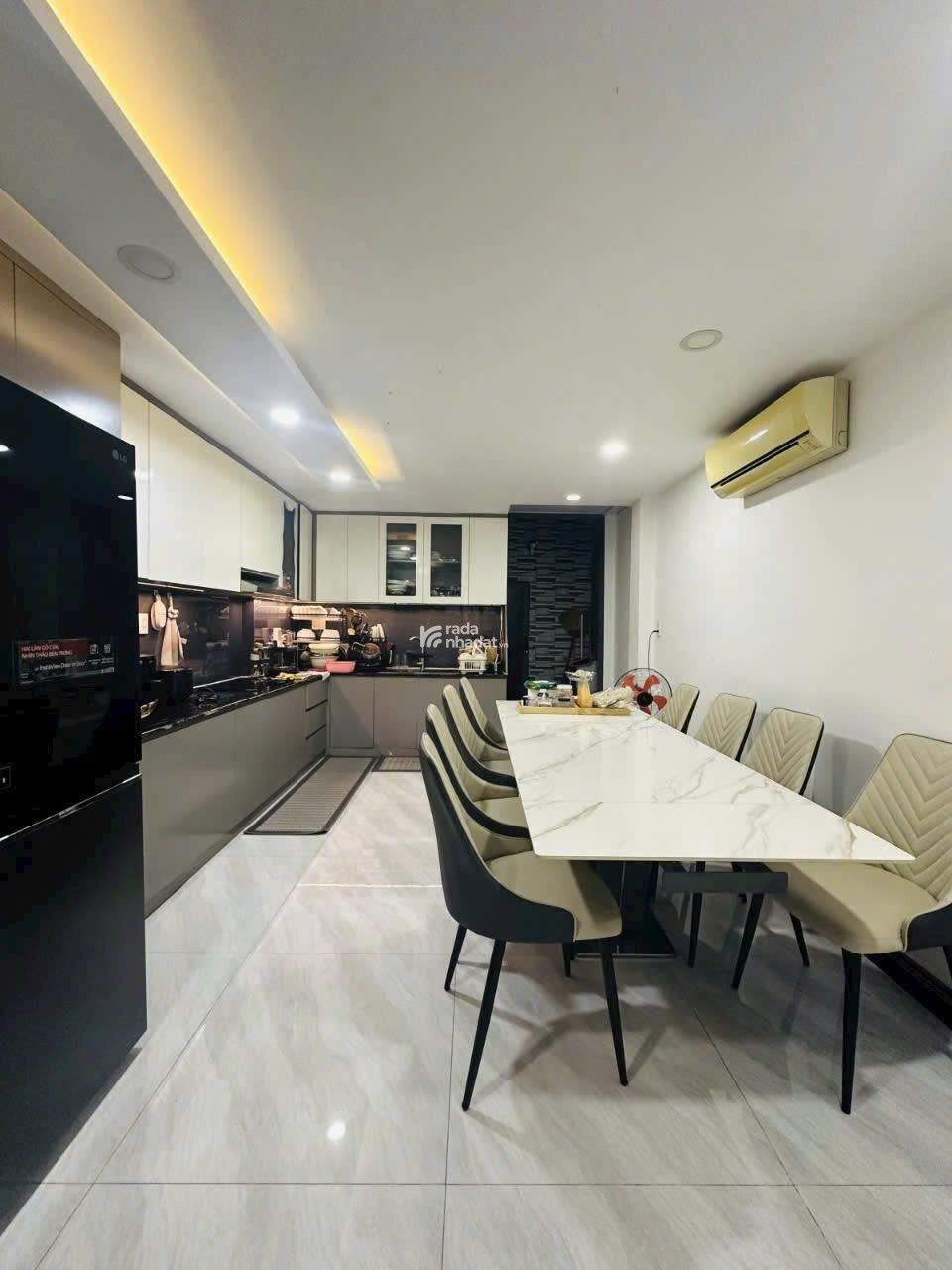 BÁN NHÀ 5 TẦNG - HẺM XE HƠI HAI BÀ TRƯNG, TÂN ĐỊNH, Q.1- DT: 4 x 17m - GIÁ 22 TỶ TL