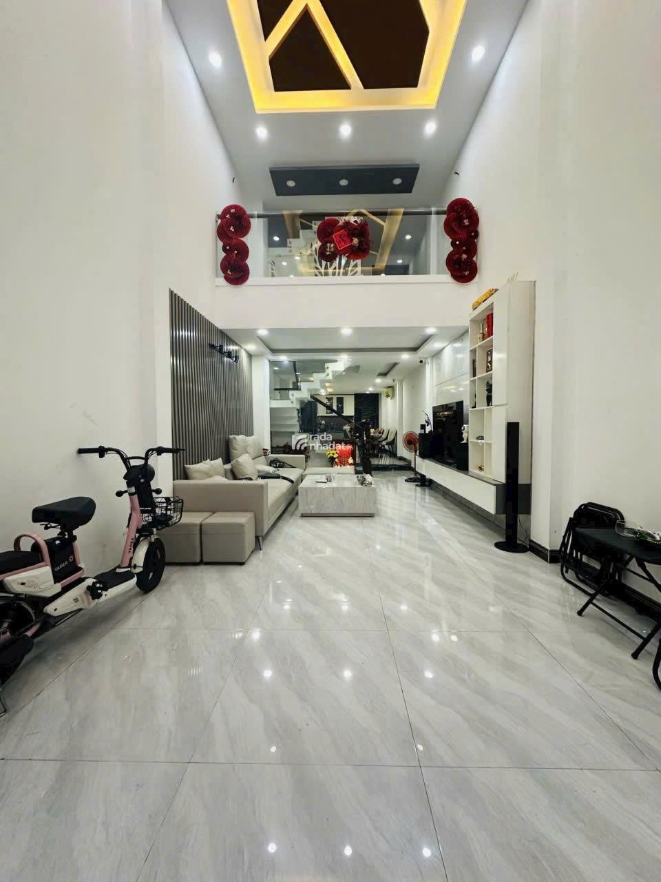 BÁN NHÀ 5 TẦNG - HẺM XE HƠI HAI BÀ TRƯNG, TÂN ĐỊNH, Q.1- DT: 4 x 17m - GIÁ 22 TỶ TL