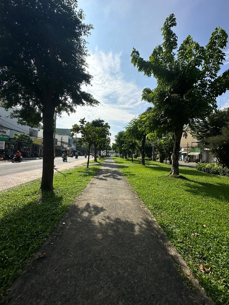 15 tỷ . NHÀ 3 TẦNG  MẶT TIỀN KINH DOANH , CHẾ LAN VIÊN , Q. TÂN PHÚ .4 x 20.5m