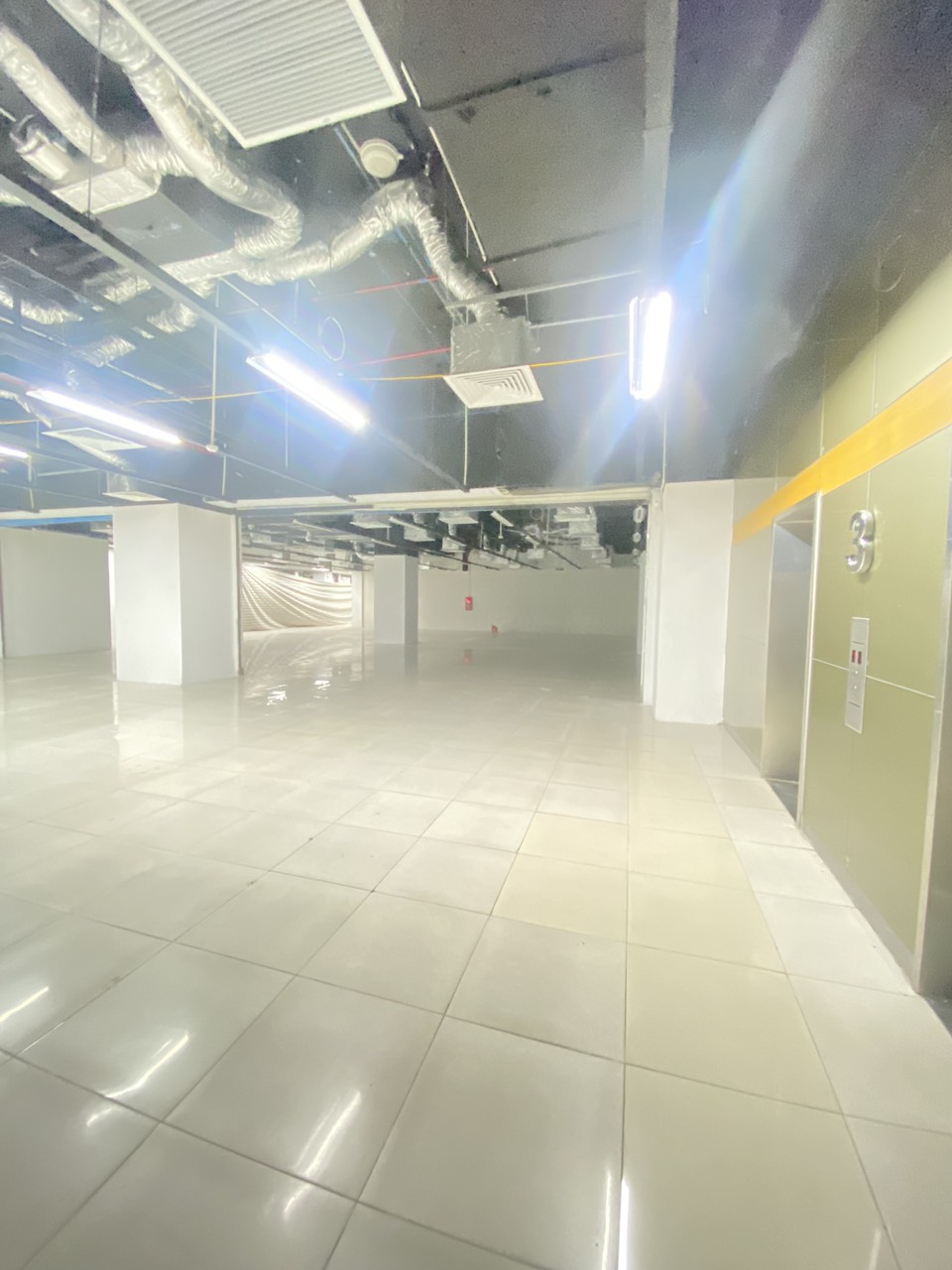 Cho thuê 500m2 sàn thương mại kinh doanh mọi mô hình tại tòa 229 Tây Sơn, Đống Đa, Hà Nội