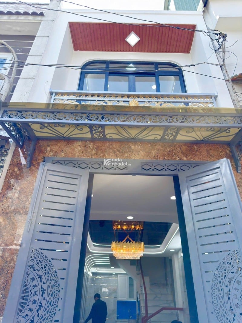 Chỉ 100m là ra chợ Lê Đình Cẩn - HXH đỗ cửa - 34m2 (3/3.5x11), 2 tầng mới 100% tặng full nội thất