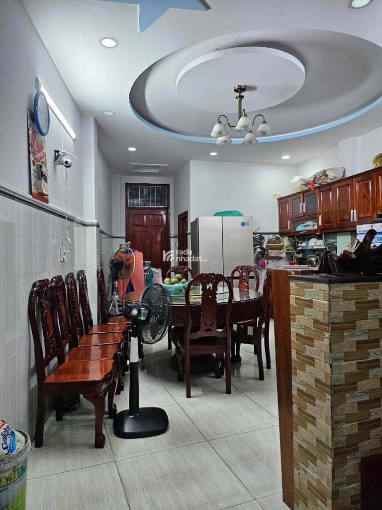 BÁN NHÀ HẬU GIANG 80M2 4PN 5WC 4 TẦNG 7.9 TỶ KẾ CHUNG CƯ HIM LAM QUẬN 6