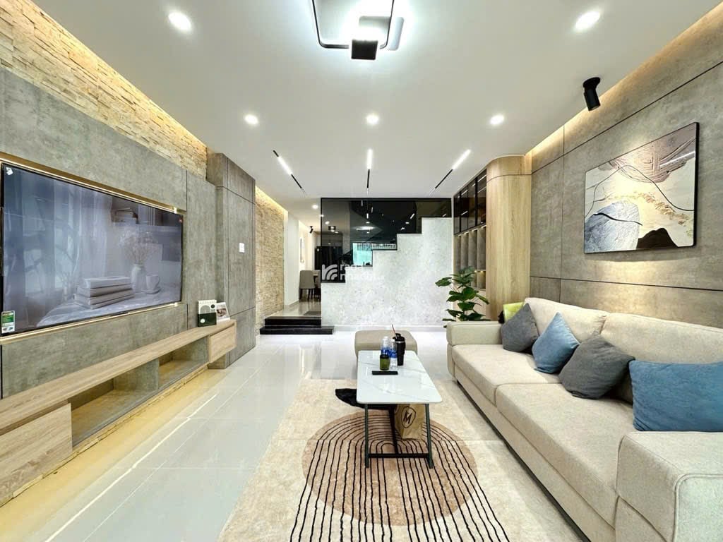 Nhà mới 5 tầng  Phan Xích Long  P2  Phú Nhuận  Hẻm xe hơi thông  4x15m  Giá 13.68 Tỷ