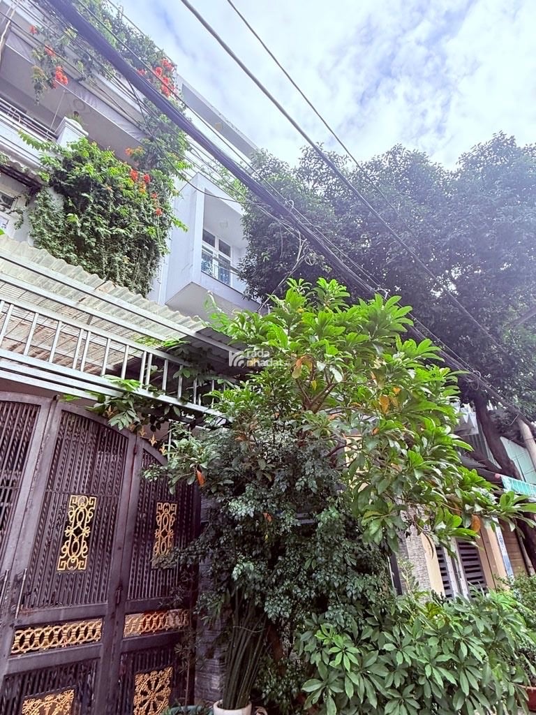 BÁN NHÀ MẶT TIÊN TÂN PHÚ THUẬN TIỆN ĐI LẠI