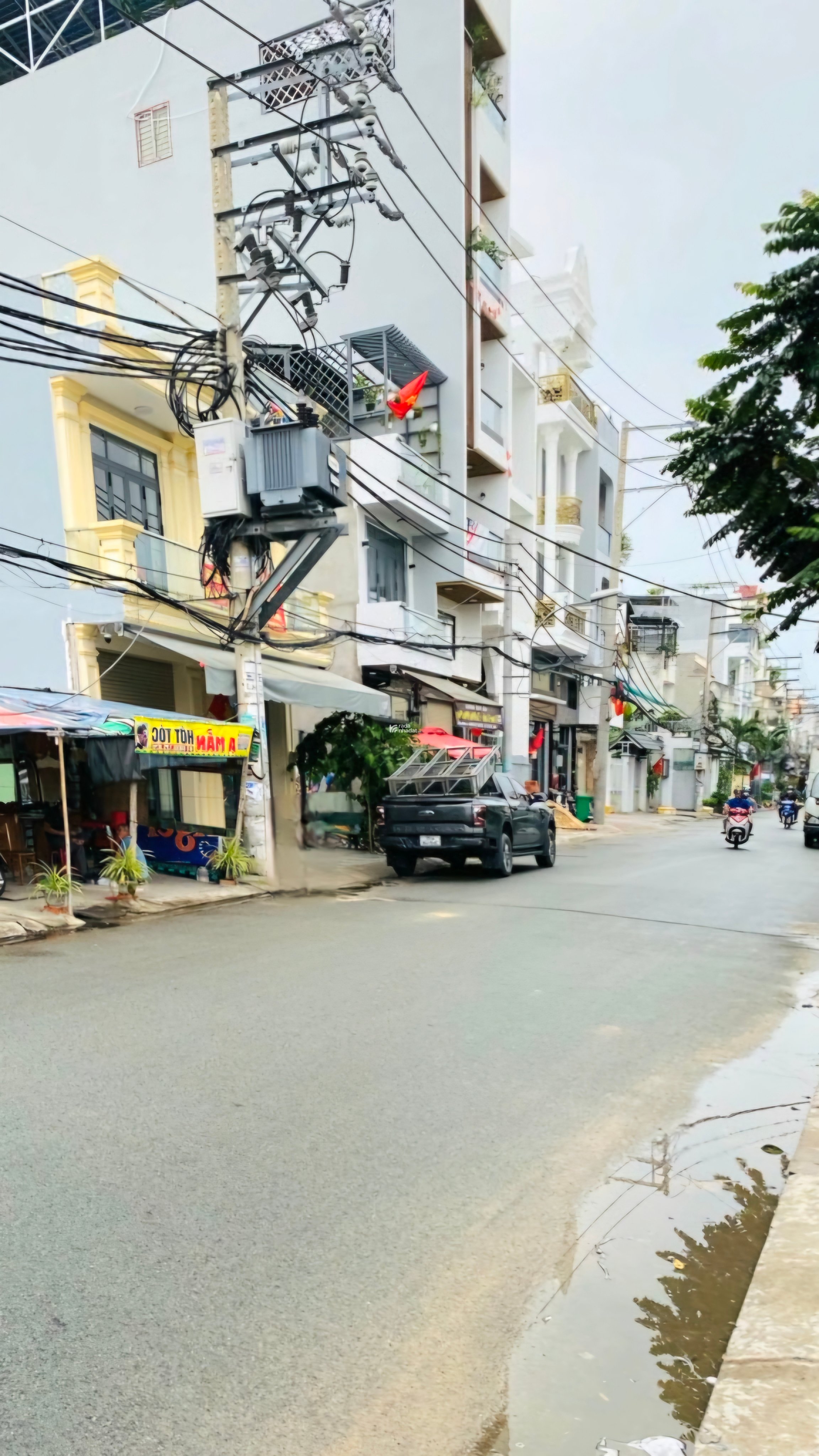 MẶT TIỀN KDOANH 3 TẦNG 5x 22M - LÊ VĂN QUỚI - DÁ 10T