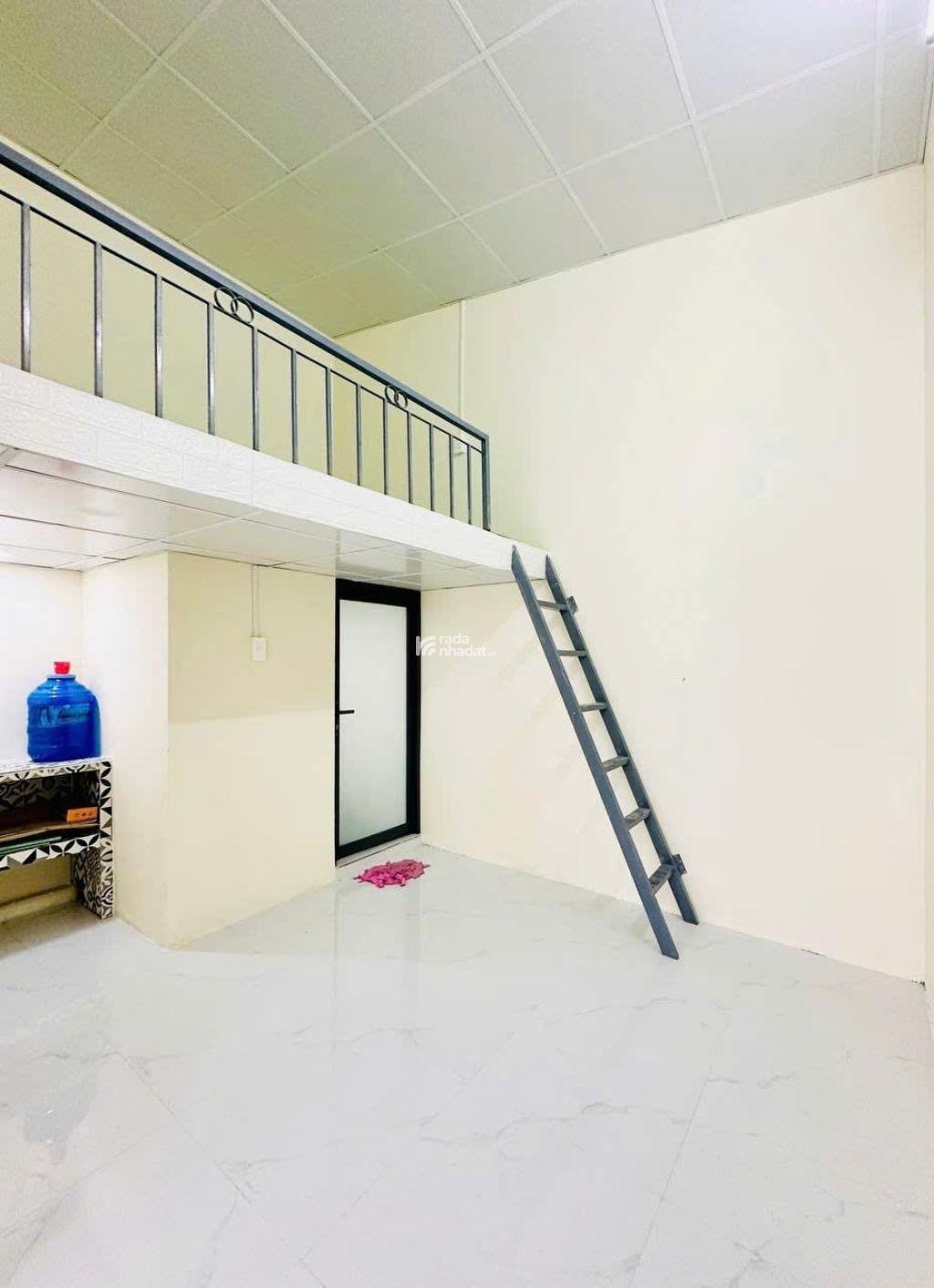 Bán đất tặng dãy trọ thu nhập 20 triệu/tháng ngang LỚN 5M 125M2 ngay chợ Đầu Mối