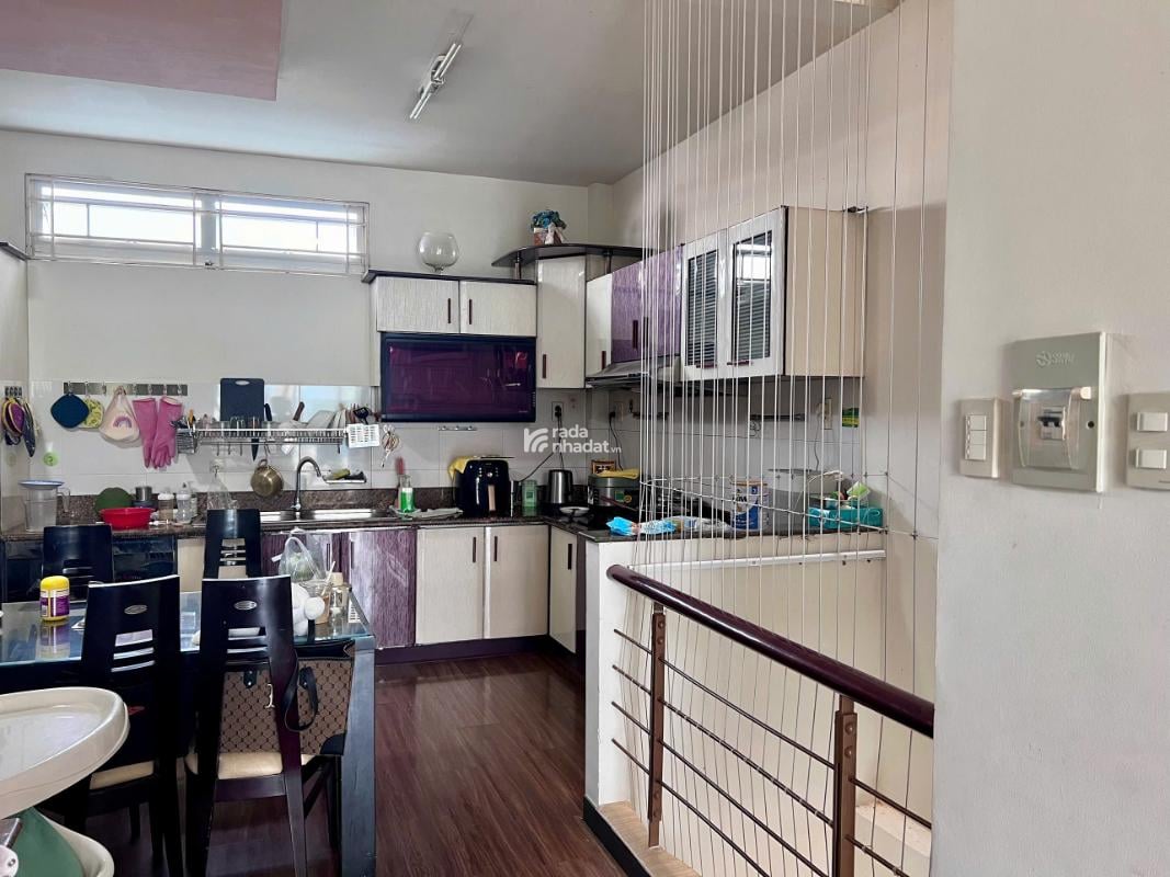 Vị trí hẻm xe hơi, gần chợ, trường học, bệnh viện, tiện ích không thiếu gì, giáp Tân Phú, Quận 11