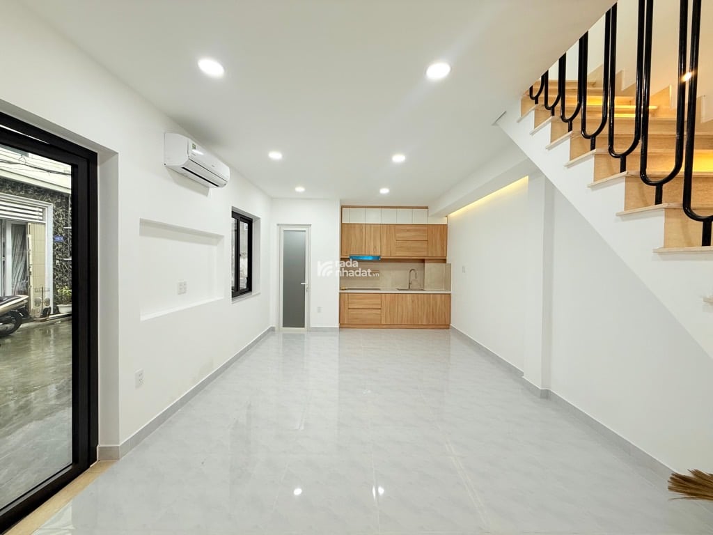 SIÊU PHẨM, HẺM XE HƠI LÊ QUANG ĐỊNH, BÌNH THẠNH, 47M2 CÓ KC Ở NGAY. GIẢM 650TR CHỈ 5.5T TL 