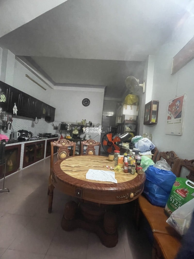 Bán nhà mặt tiền khu chợ Hiệp Tân-ngang 4m-sổ vuông-kinh doanh sầm uất-giá tốt