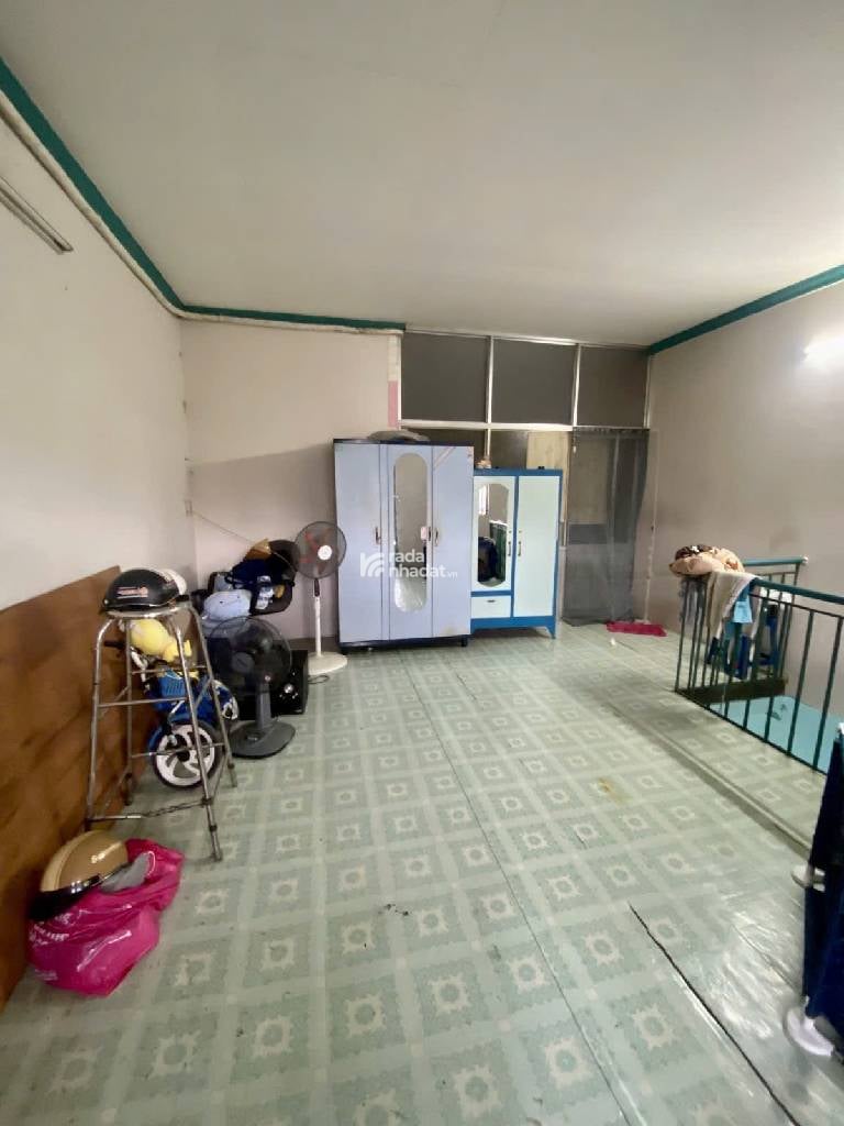 Nhà mặt tiền 2 tầng, 50m2 đường ô tô thông, 3 tỷ 7