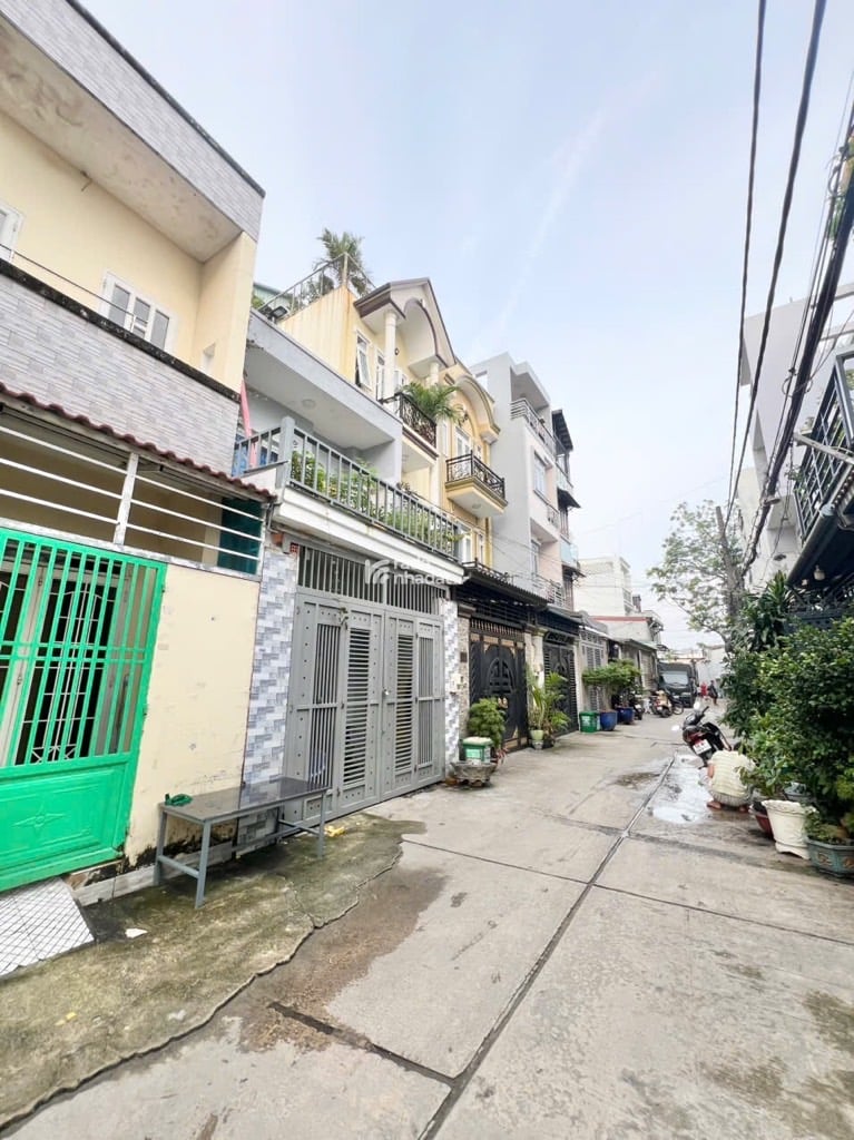 BÁN ĐẤT BÌNH THÀNH 88M2 HẺM XE HƠI 6M 5.3 TỶ KẾ CHỢ BÌNH TÂN 