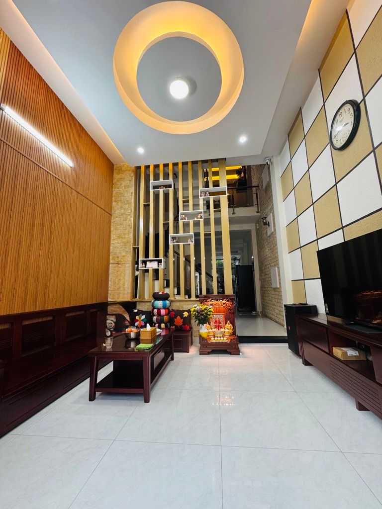 NHÀ ĐẸP 4 TẦNG THANG MÁY 99M2 NGAY VÕ VĂN KIỆT AN DƯƠNG VƯƠNG NHIK 8 TỶ