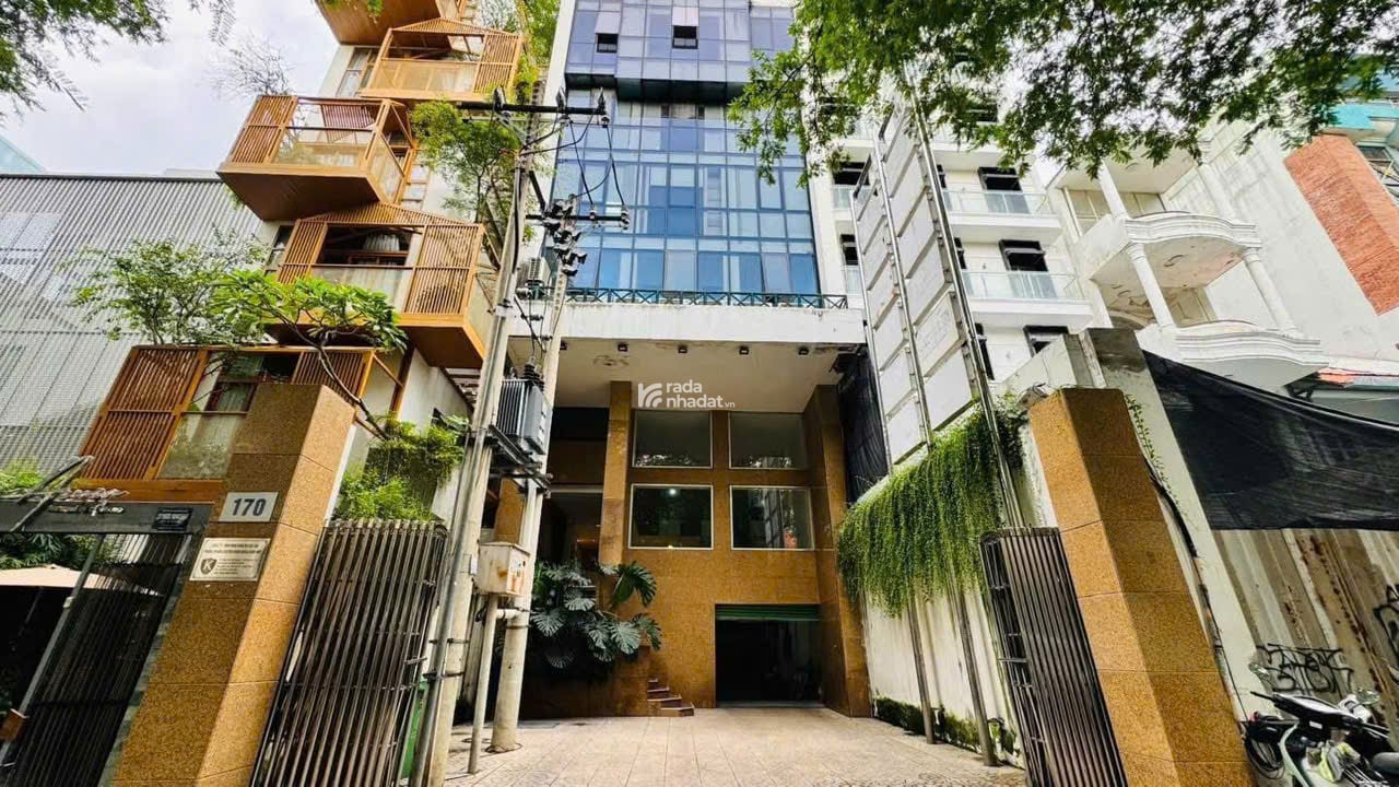 bán tòa nhà 54 Ký con Dt 6x20m hầm 7 tầng giá 30 tỷ