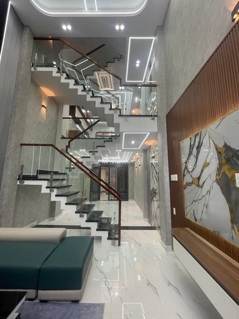 SIÊU PHẨM NHÀ ĐẸP - FULL NỘI THẤT - GẦN TÂN KỲ TÂN QUÝ - NHÀ 4 TẦNG - HẺM NHỰA 7M - ĐÚC BTCT