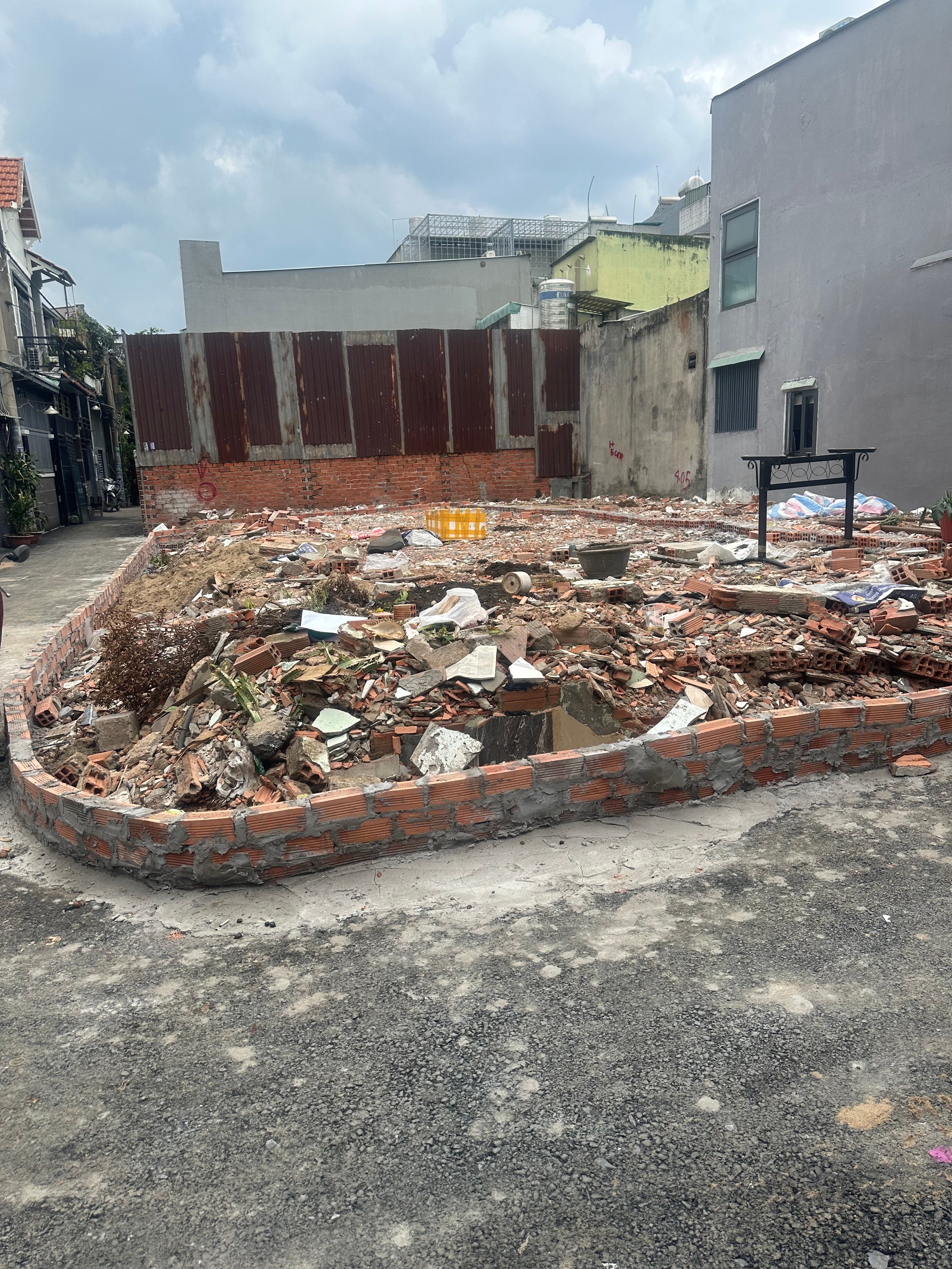 Lô Đất Hiệp Bình Chánh, Gần Chợ Hiệp Bình Full Thổ Cư, Chỉ Hơn 4 Tỷ