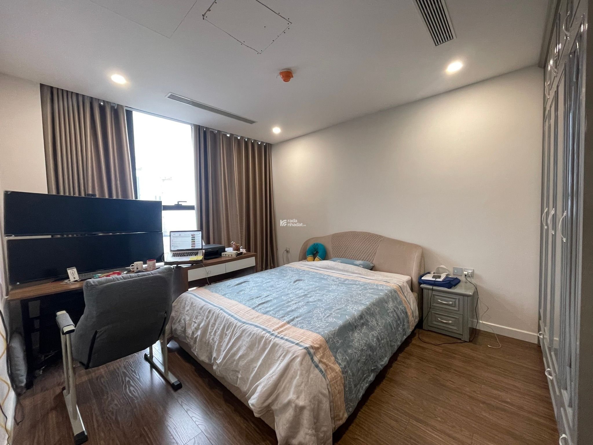 Bán căn 3 phòng ngủ Sunshine City 98m2 giá 7,3x tỷ