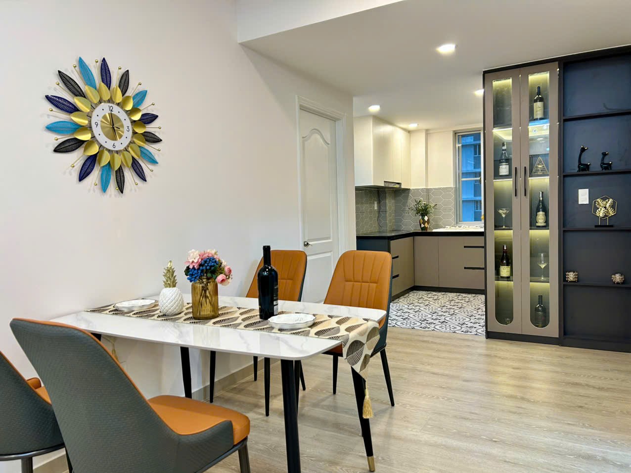 Bán căn hộ Mỹ Khánh, Phú Mỹ Hưng , Q7, 113m2, tk 3PN nhà đẹp, giá chỉ 10,8 tỷ 