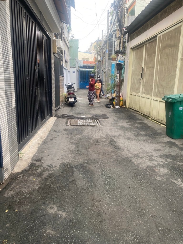 HẺM XE HƠI XÔ VIẾT NGHỆ TĨNH, BÌNH THẠNH, 2 TẦNG MỚI Ở NGAY. GIẢM 350TR CHỈ 8.8T TL 