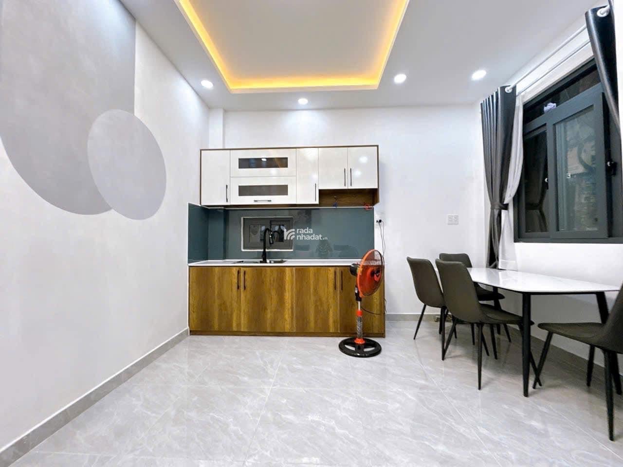 Rẻ nhất Quận 10. Nhà 40.9m2 đường Ngô Gia Tự P9 Quận 10 giá 3tỷ470tr. Sổ cầm tay
