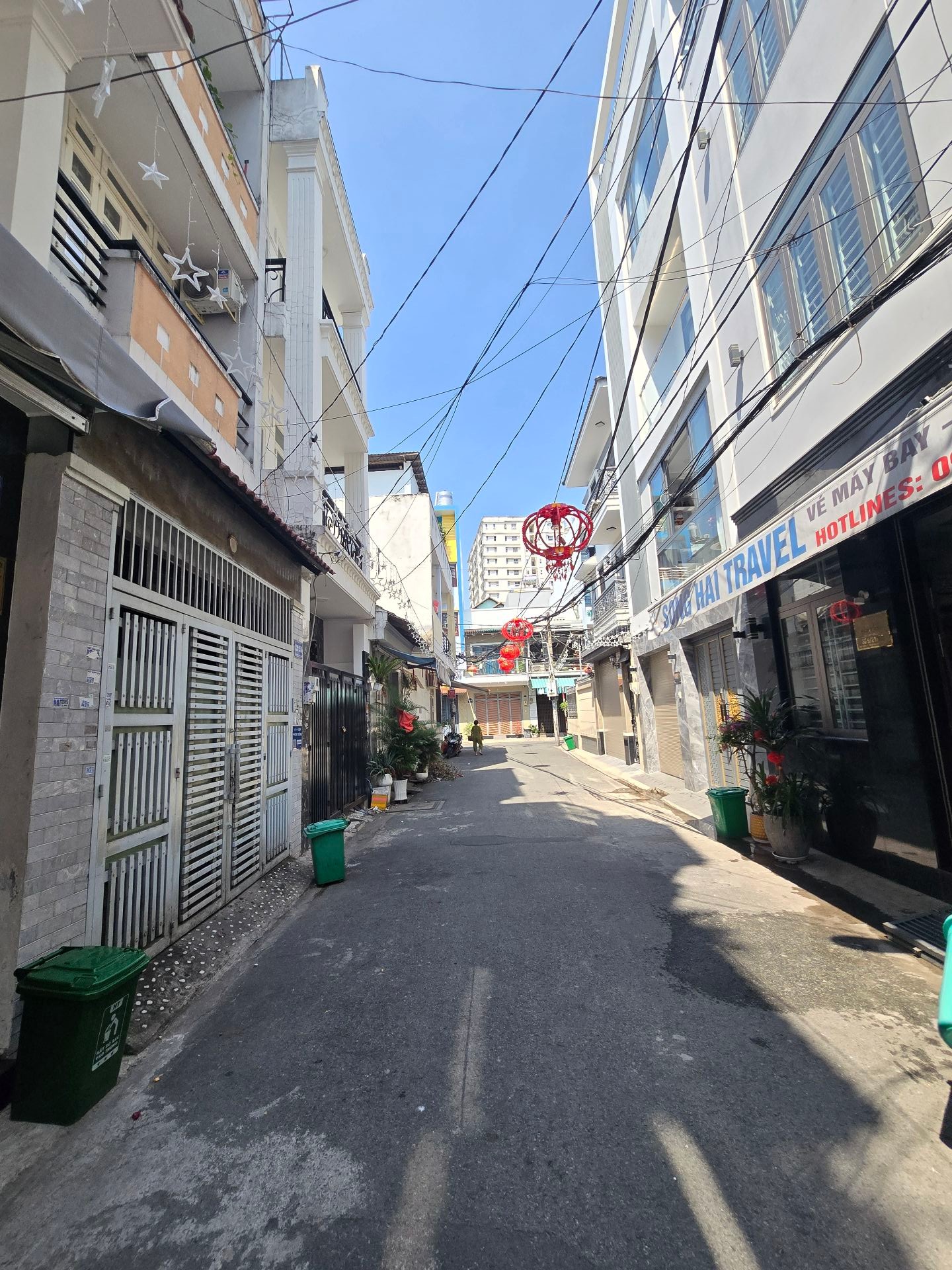 Hẻm 6m đường Tân Hương, 60m2, 5 tầng, 6PN, nhà đẹp, vị trí đẹp, Chỉ 8.75 tỷ