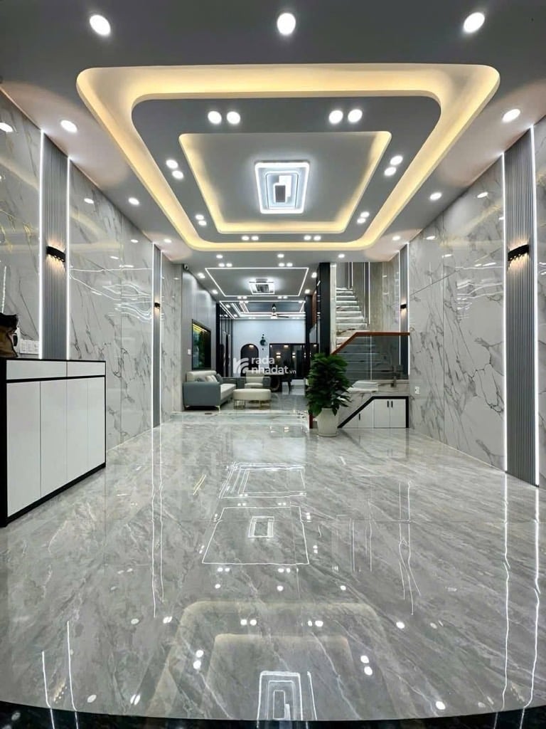 SIÊU PHẨM THẠNH XUÂN _ NGANG 5M  4 TẦNG  FULL NỘI THẤT