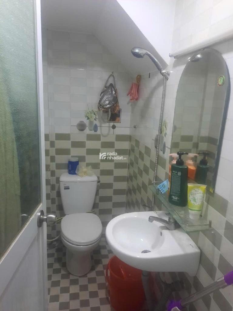 Bán nhà Nguyễn Thị Tần; 25m2; 2 tầng; thu nhập 8tr/tháng; sổ hồng