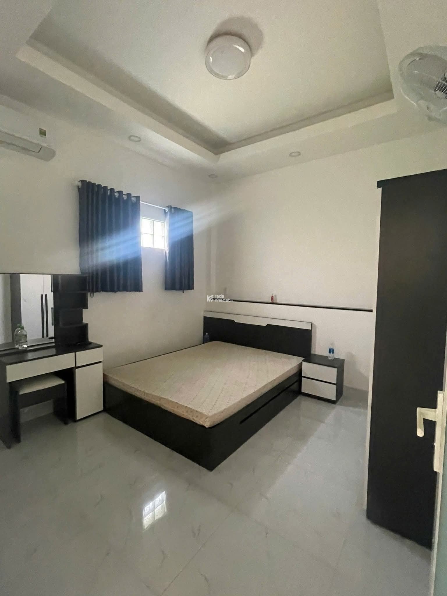 CHỈ 16TR CÓ NGAY NHÀ MẶT TIỀN 3PN FULL NỘI THẤT SAU TTTM GIGAMALL, ÔTÔ ĐẬU TRONG NHÀ,SẴN 3 MÁY LẠNH