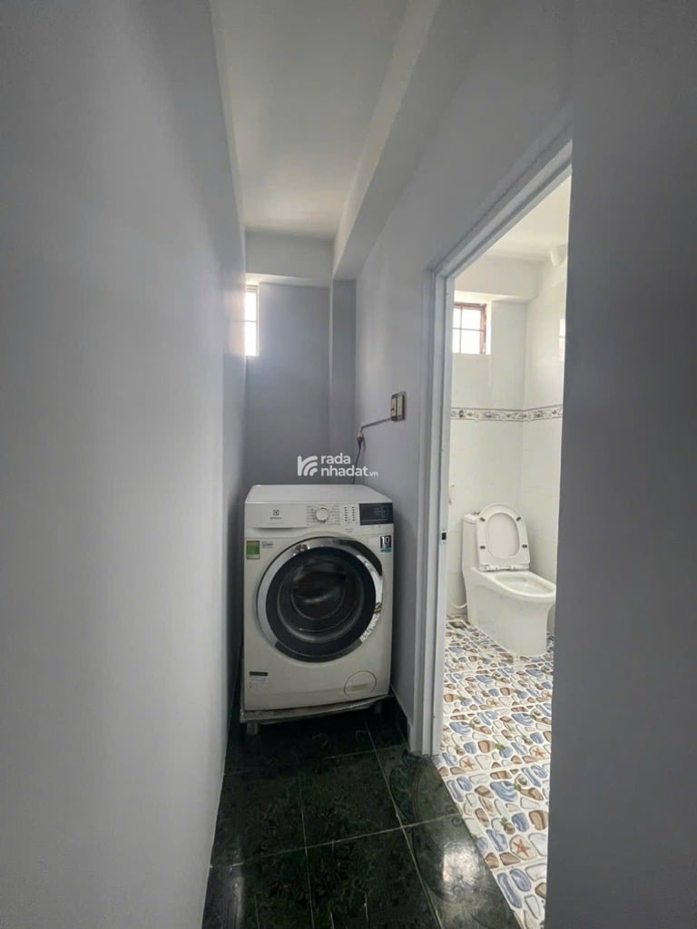 NHÀ ĐẸP CHÍNH CHỦ NGÔ GIA TỰ Q10 - HẺM BA GÁC - GẦN MẶT TIỀN - GẦN 50M2 4 TẦNG - 6 TỶ 350