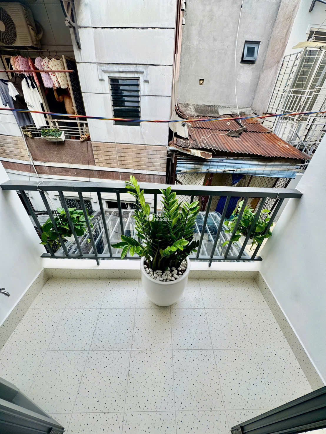 Bán nhà Q3 giá tốt - Hẻm Trần Văn Đang, nở hậu, 2PN, sổ hồng riêng công chứng ngay