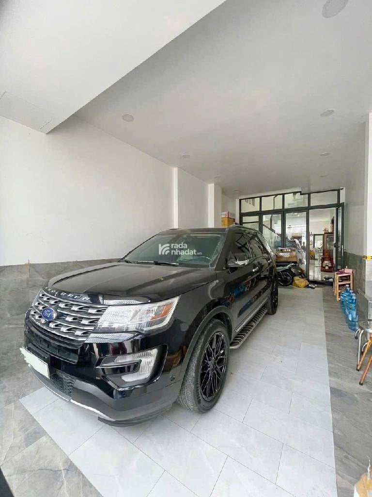 BÁN NHÀ 3 TẦNG HẺM XE HƠI TRÁNH NHAU GẦN PHẠM VĂN ĐỒNG, 103m2; CHỈ 12,5 TỶ.