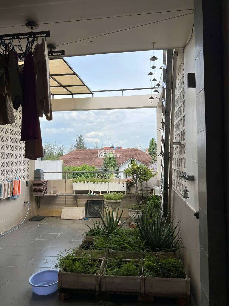 BÁN NHÀ 3 TẦNG HẺM XE HƠI TRÁNH NHAU GẦN PHẠM VĂN ĐỒNG, 103m2; CHỈ 12,5 TỶ.