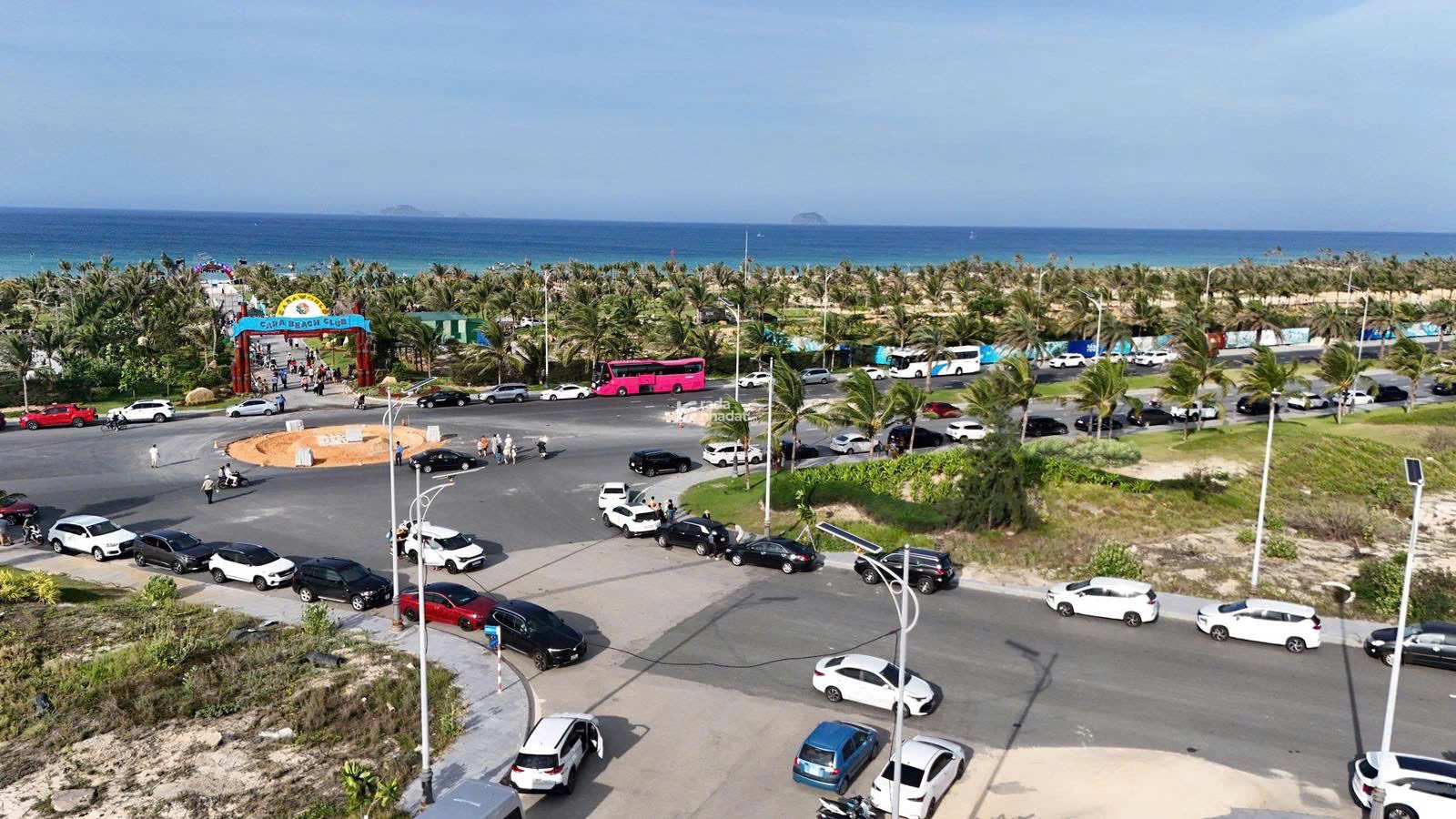 BIỆT THỰ KN CAM RANH CĂN GÓC DT:453,8m2 CHỈ 24ty5 - SHR LÂU DÀI LH 0917678685