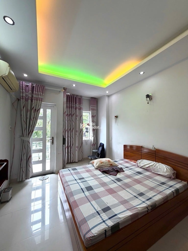 MT TRƯỜNG SA, BÌNH THẠNH,5 TẦNG VỪA Ở VỪA KD. GIẢM 350TR CHỈ CÒN 9.35T TL 