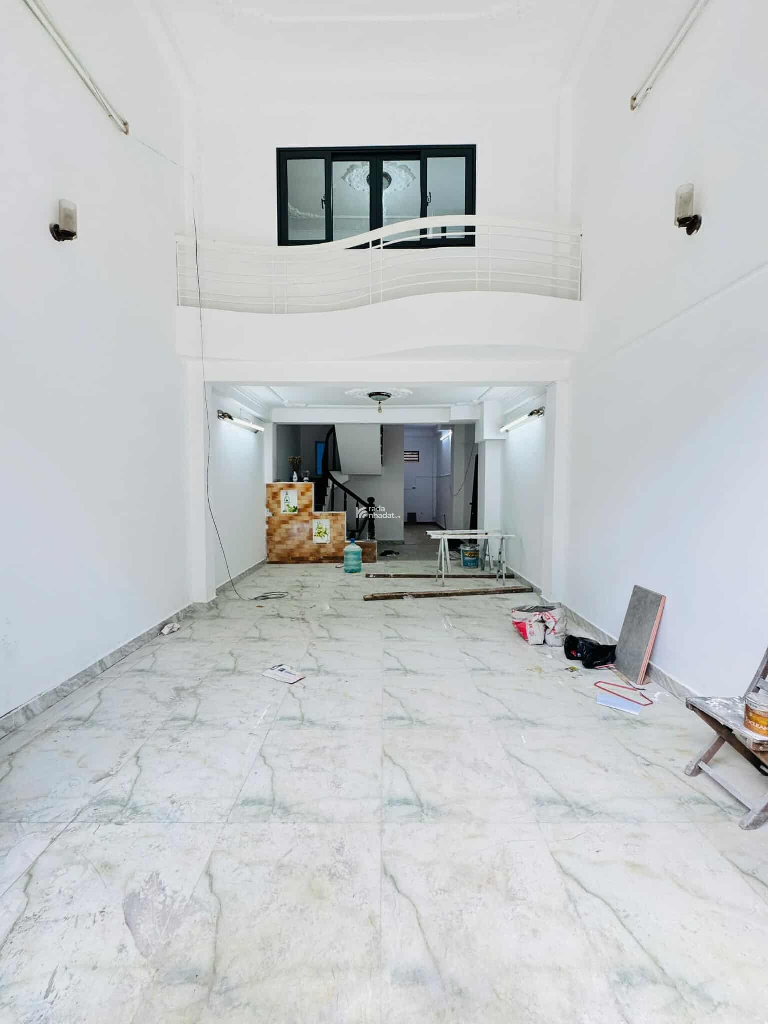Siêu phẩm tân cổ điển khu vip  Phường 14 GV- 68 M2, 7 phòng ngủ, giá mới chỉ 7,95 tỷ