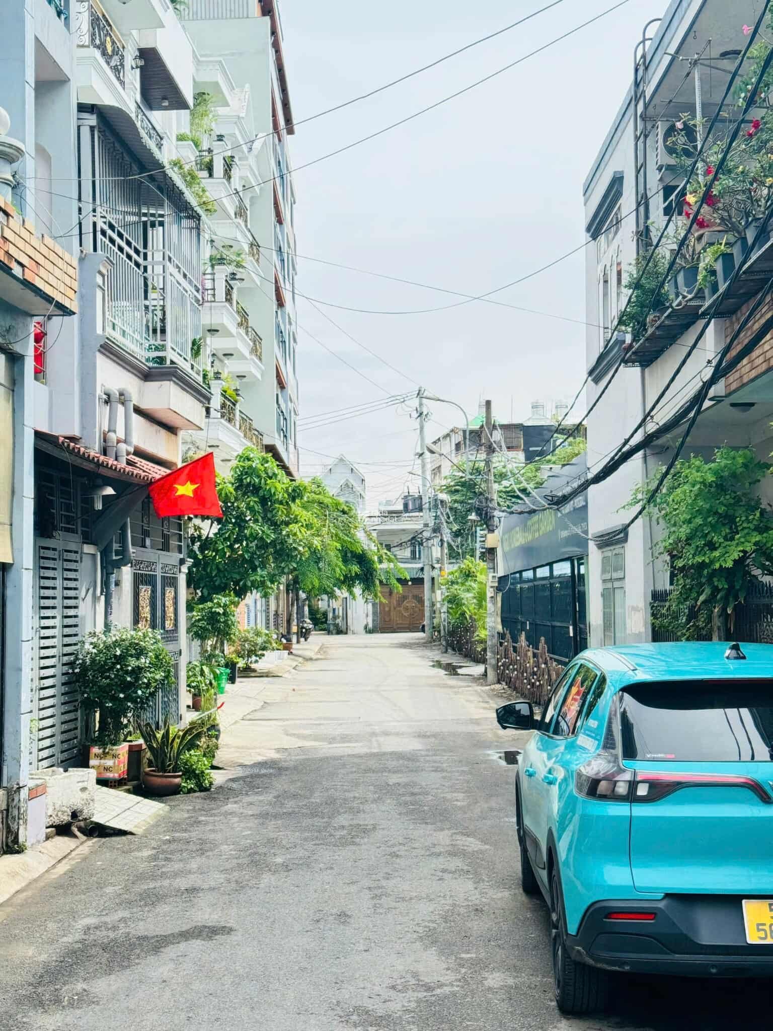 Siêu phẩm tân cổ điển khu vip  Phường 14 GV- 68 M2, 7 phòng ngủ, giá mới chỉ 7,95 tỷ