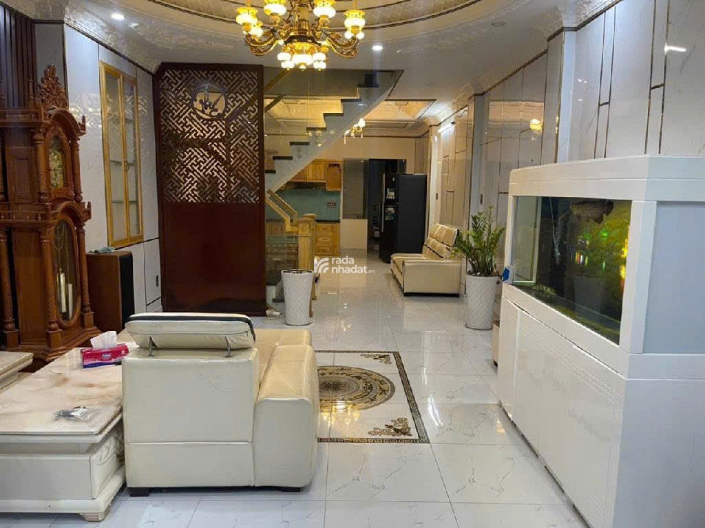 NHỈNH 5 TỈ HẺM XE HƠI NGAY HUỲNH TẤN PHÁT QUẬN 7 