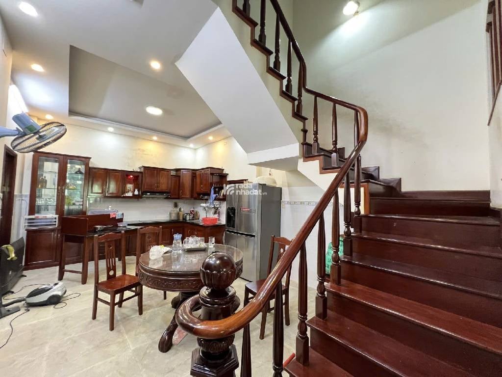 NHÀ MẶT TIỀN MỚI ĐẸP Ở NGAY, CĂN GÓC SÁT VẠN PHÚC CITY, 4 TẦNG; 5,3X20 CHỈ 11 TỶ.