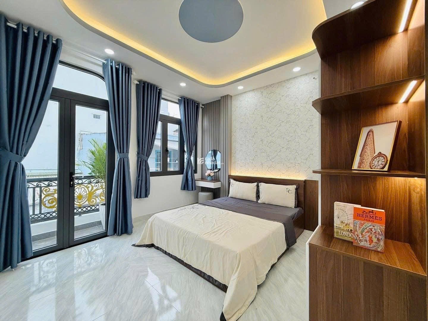 Sở hữu ngay căn nhà Út Tịch, Tân Bình/ 56,6m2/ Sổ riêng, đang cho thuê 17tr/ tháng