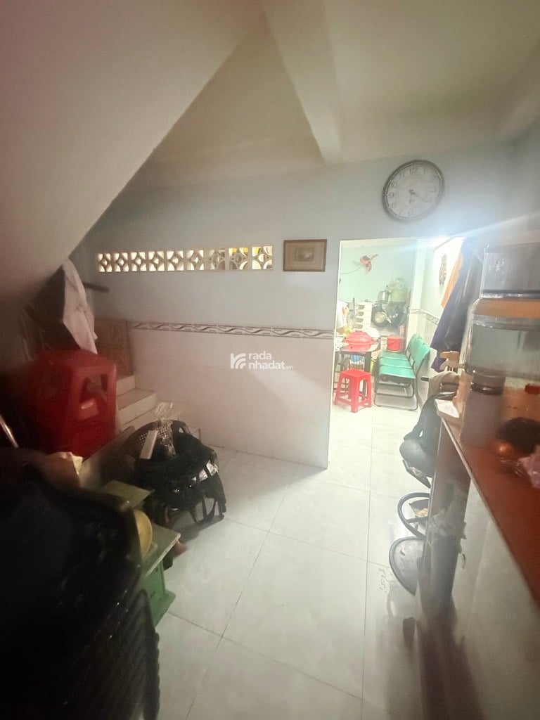 BÁN NHÀ HẺM XE TẢI HƯƠNG LỘ 2 110M2 9.8 TỶ KẾ UBND BÌNH TÂN