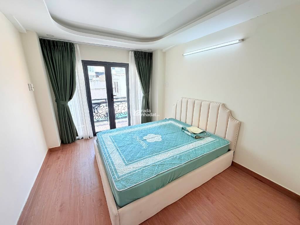 HẺM XE HƠI SÁT NHÀ, LẠC LONG QUÂN, TÂN BÌNH, 24M2 CÓ KC Ở NGAY. GIẢM 350TR CHỈ CÒN 3.8T TL 