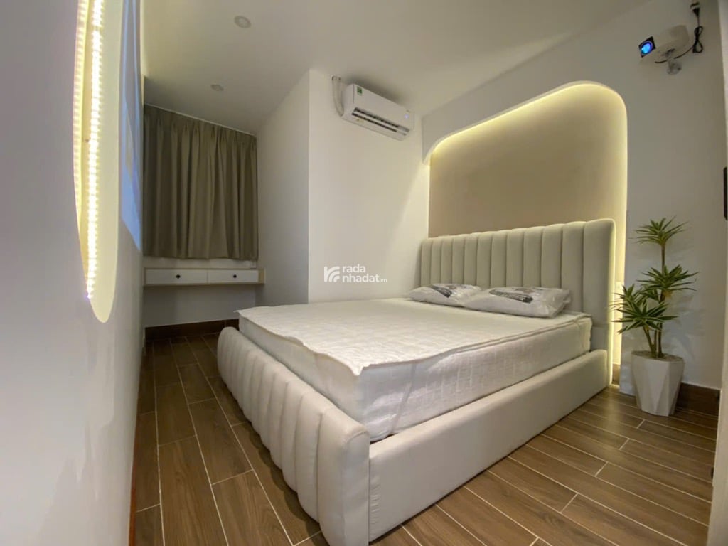 CHDV 8 TẦNG 14 PHÒNG MỚI ĐẸP FULL NỘI THẤT - DÒNG TIỀN 100 Tr