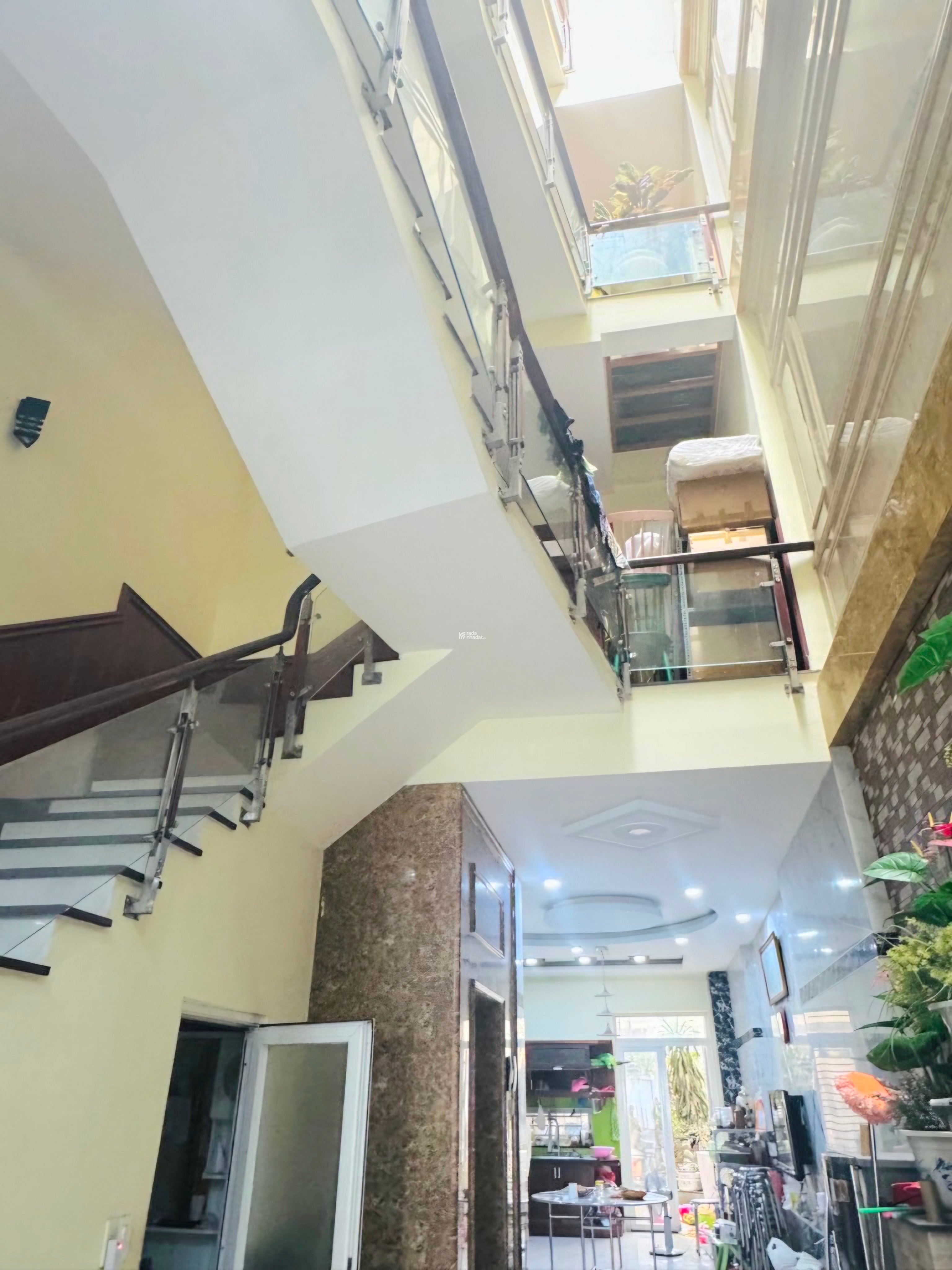 BÁN NHÀ MẶT TIỀN 4 TẦNG THANG MÁY - NGAY AEON MAILL TÊN LỬA - 160M2 