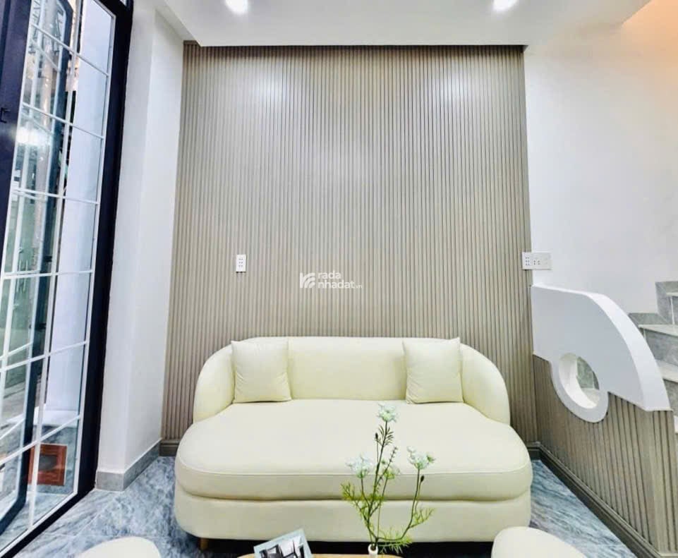 Nhà mới Huỳnh Văn Bánh - QUẬN PHÚ NHUẬN - 4 Tầng - 4.69 tỷ