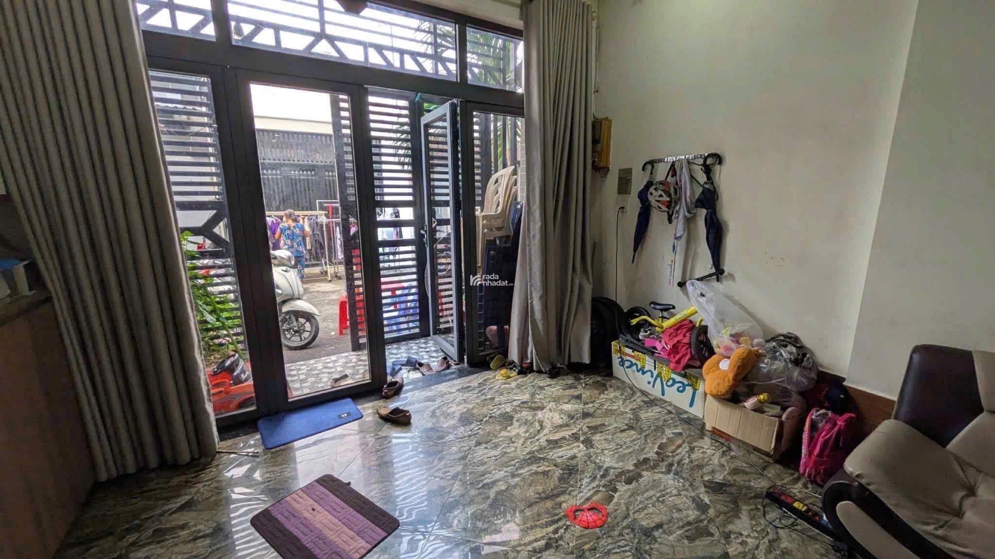 Bán gấp nhà diện tích 50,2m2 nằm Nguyễn Cửu Vân P.17 Bình Thạnh giá 2tỷ250tr