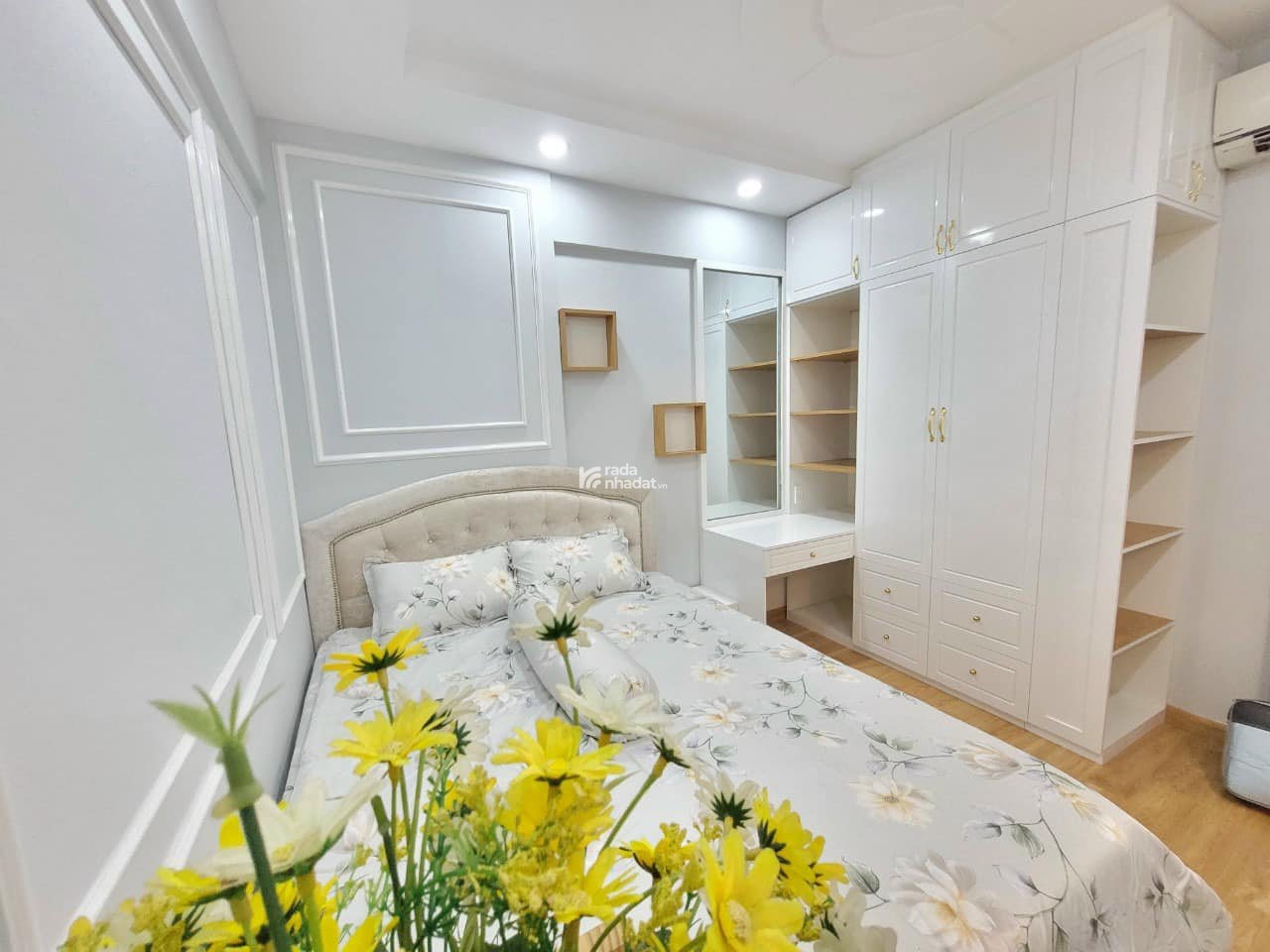 Cho thuê căn hộ Rivera Park Quận 10, 77m2, 2PN, nhà đẹp, tầng trung, view ngoài, giá 16 triệu