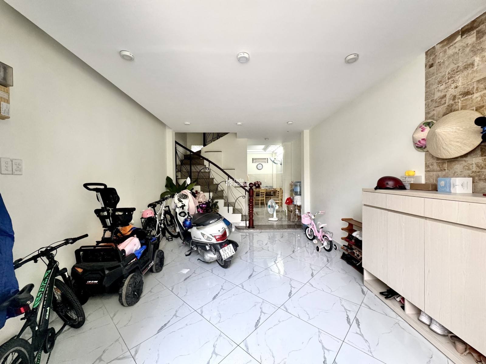 NHÀ 4 LẦU MỚI, TRẦN TRỌNG CUNG, 7 TỶ, XE HƠI TỚI CỬA