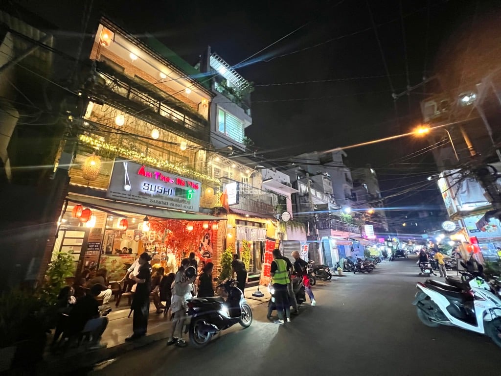 MTKD NGUYỄN CÔNG TRỨ, BÌNH THẠNH, 30M2 MỚI Ở NGAY. GIẢM 650TR CHỈ CÒN 7T TL 