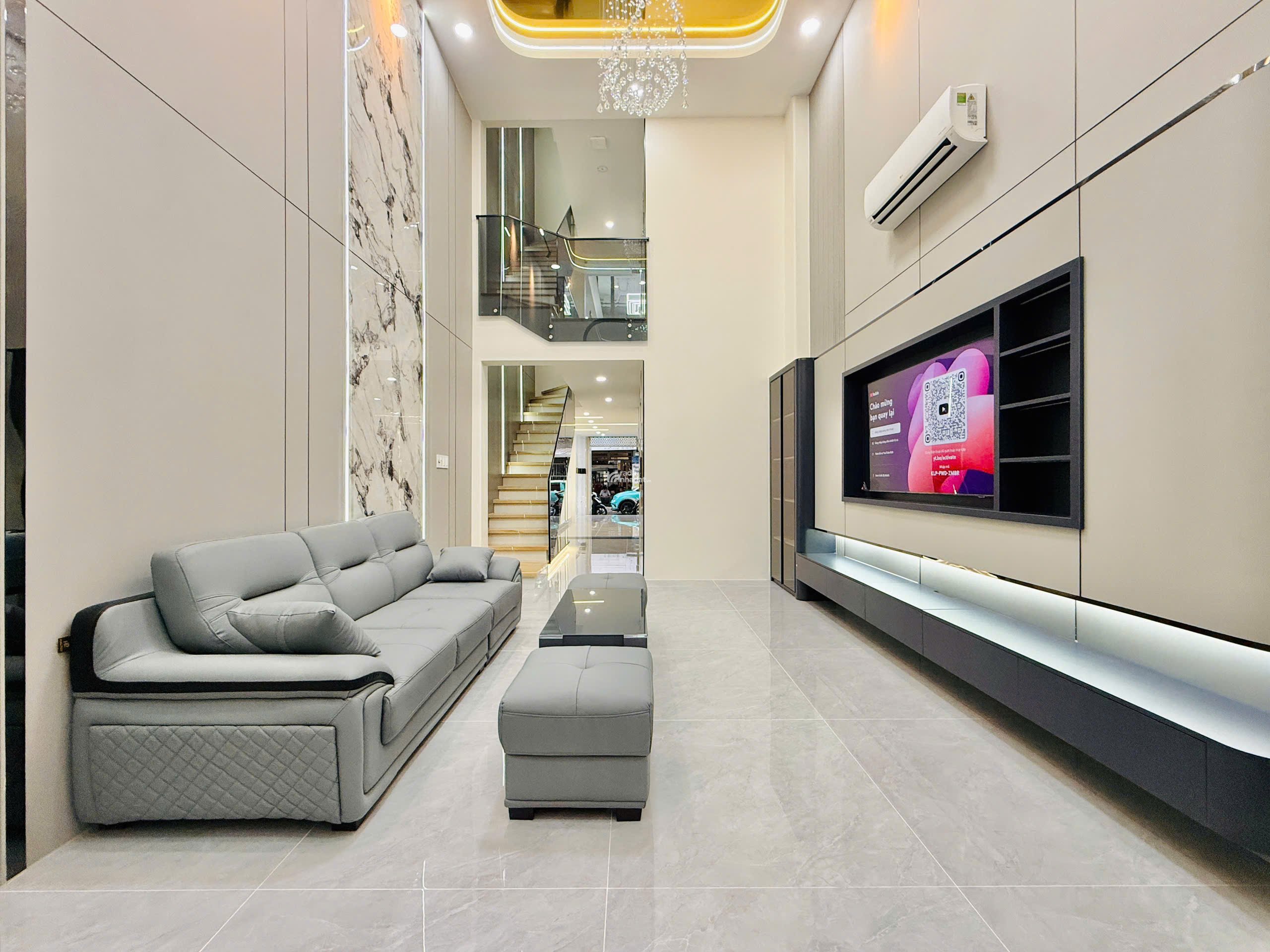 Siêu phẩm cư xá Bắc Hải quận 10 (DT 14x14m) 205m2 tiện ở liền