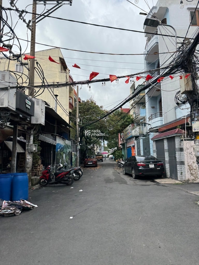 NGAY AEON MALL, HẺM XE HƠI GÒ DẦU, TÂN PHÚ, 22M2 NGANG HIẾM CÓ. GIẢM 550TR CHỈ 12.9T TL TỐT